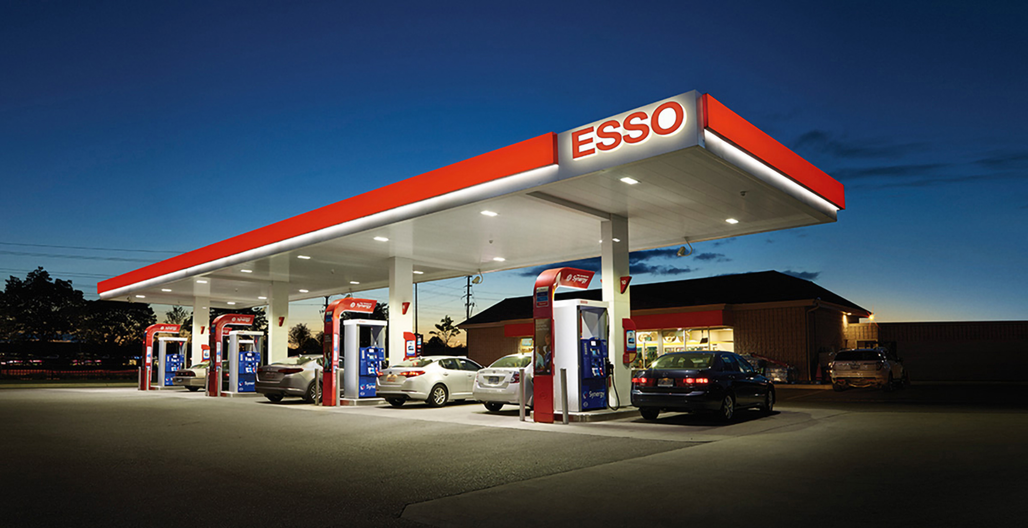 Titelbild Esso Tankstelle